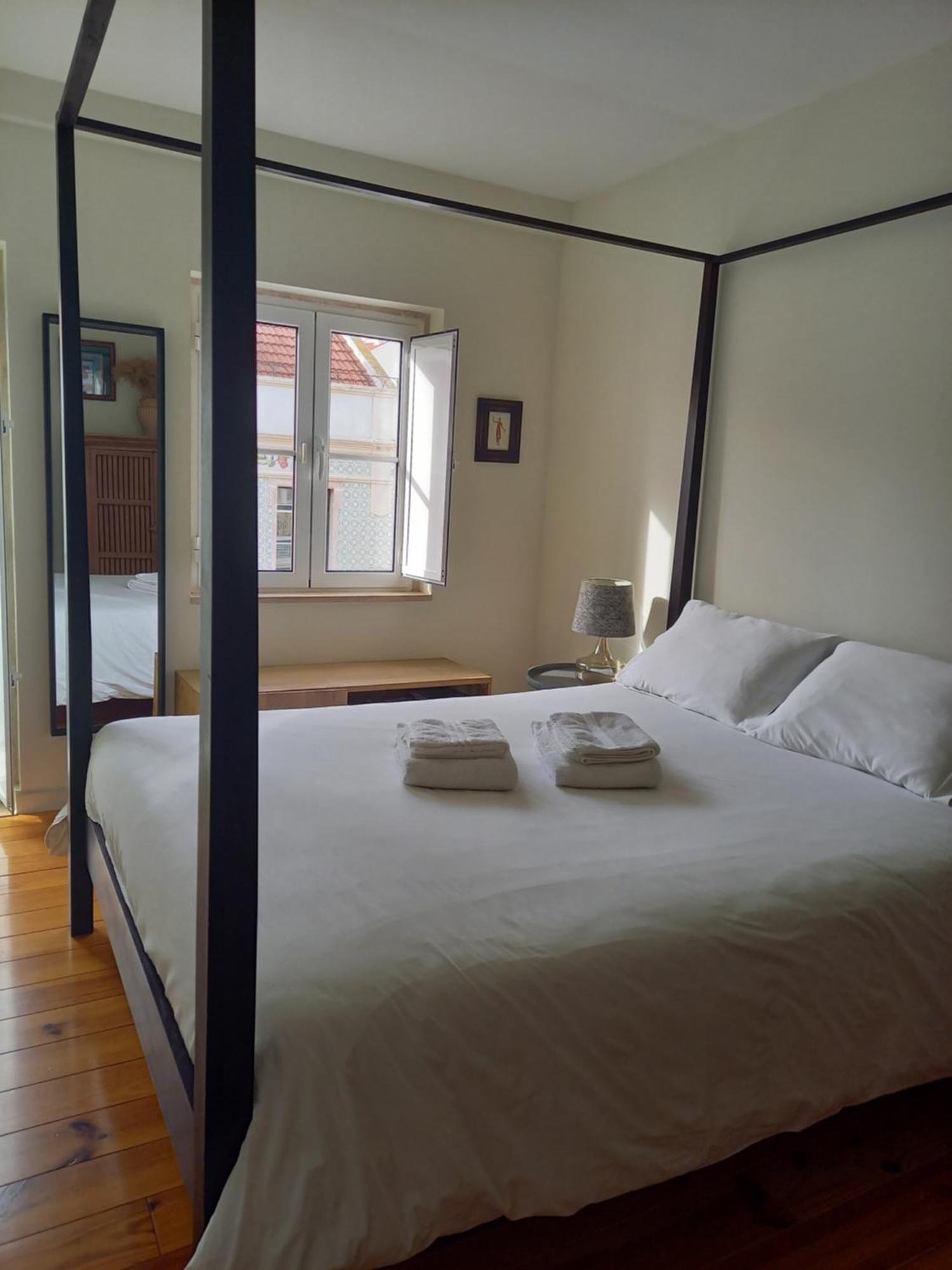 Charme Et Confort Au Coeur De Graca Séjour chez l'habitant *